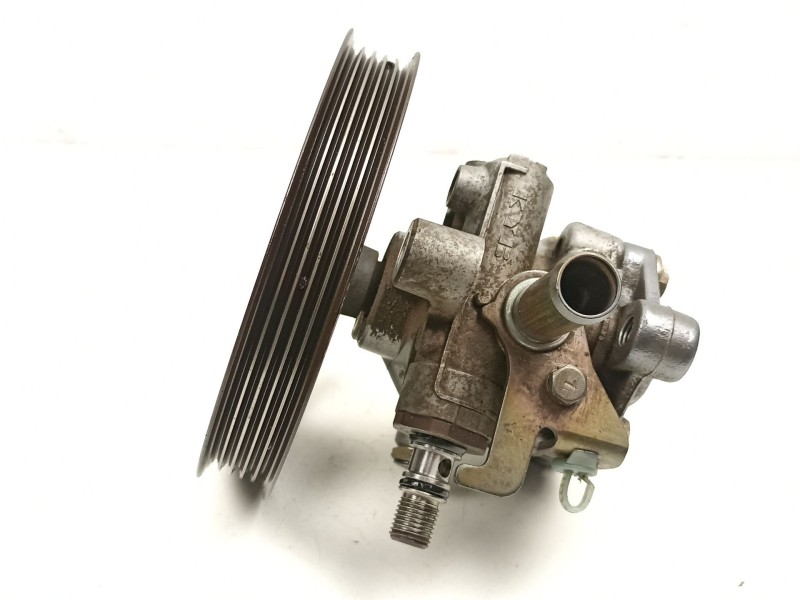 Recambio de bomba direccion para mitsubishi space star monospace (dg_a) 1.6 16v (dg3a) referencia OEM IAM MR910913  