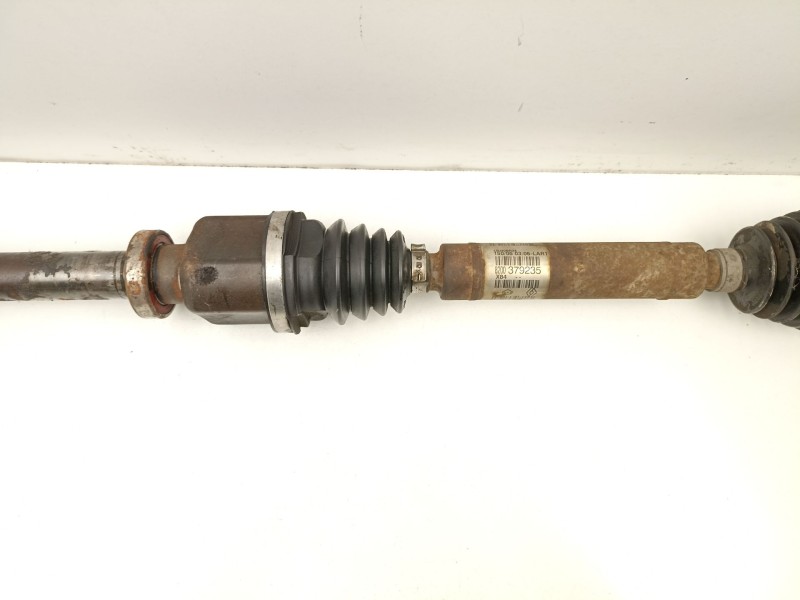 Recambio de transmision delantera derecha para renault megane 1.5 dci d/k9k f7 referencia OEM IAM 8200379235  