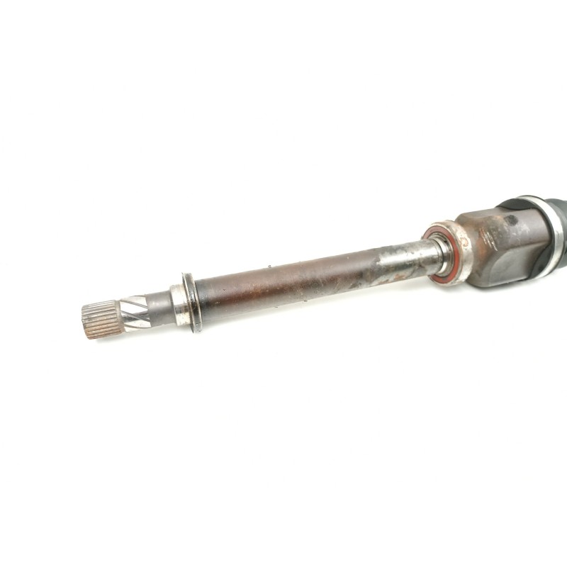 Recambio de transmision delantera derecha para renault megane 1.5 dci d/k9k f7 referencia OEM IAM 8200379235  