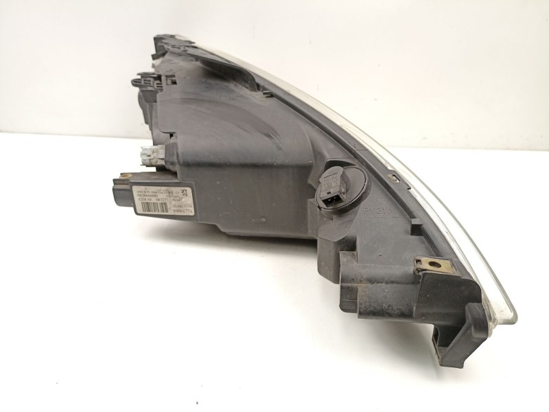 Recambio de faro izquierdo para peugeot 206 hatchback (2a/c) 1.4 16v referencia OEM IAM 9628666880 89001771 