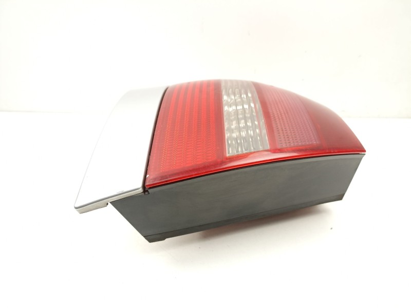 Recambio de piloto trasero izquierdo para audi a4 b5 (8d2) 1.9 tdi referencia OEM IAM 8D0945095G  