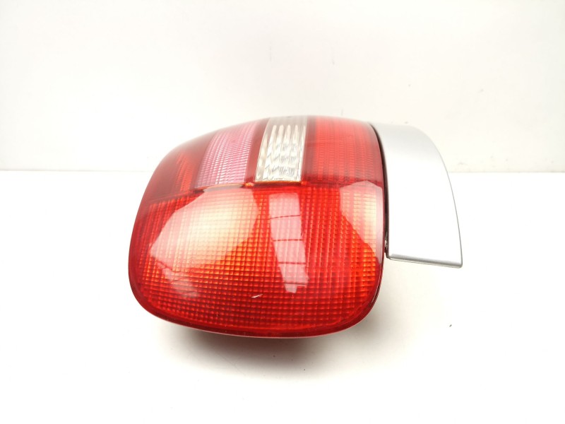 Recambio de piloto trasero izquierdo para audi a4 b5 (8d2) 1.9 tdi referencia OEM IAM 8D0945095G  