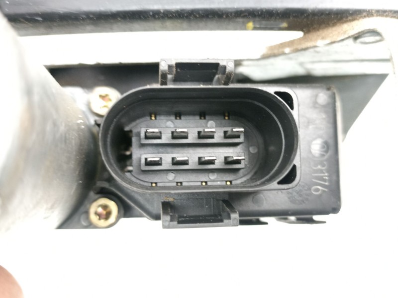 Recambio de elevalunas trasero derecho para audi a4 b5 (8d2) 1.9 tdi referencia OEM IAM 8D0839400A  