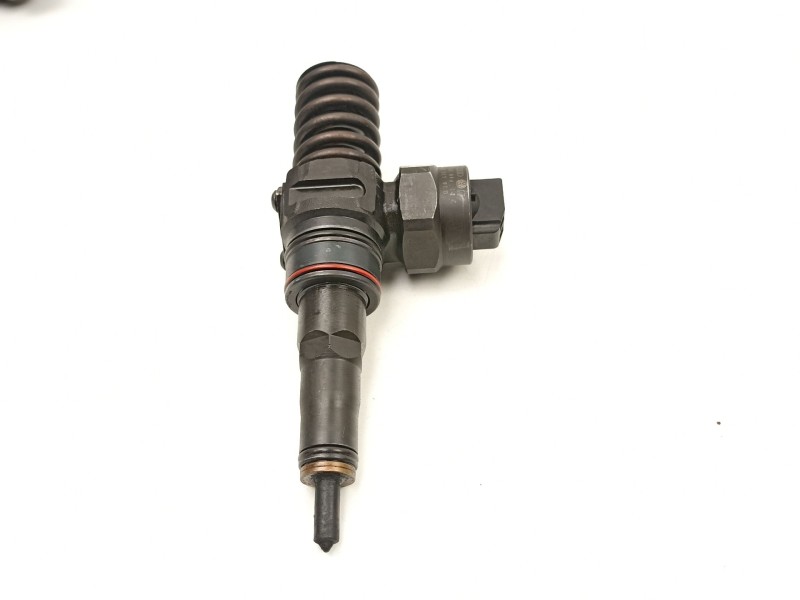 Recambio de inyectores juego para audi a4 b5 (8d2) 1.9 tdi referencia OEM IAM 038130073F 0414720007 