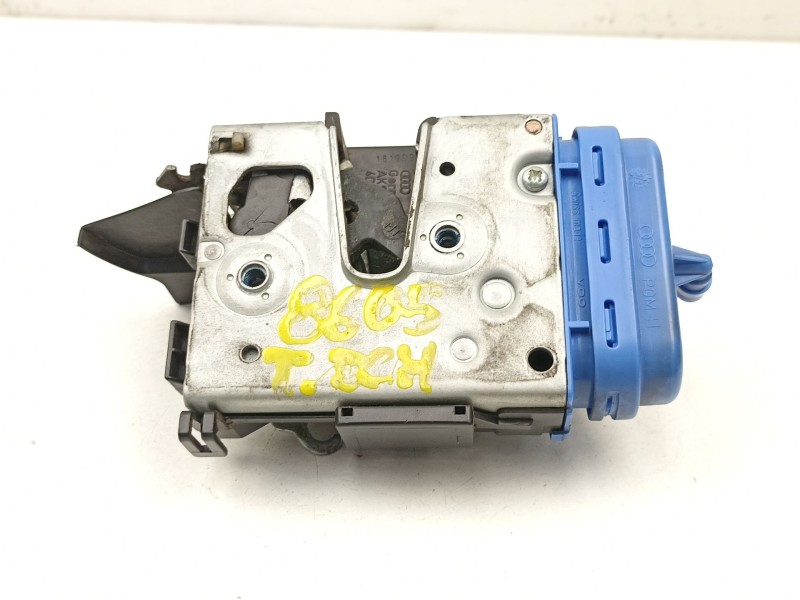 Recambio de cerradura puerta trasera derecha para audi a4 b5 (8d2) 1.9 tdi referencia OEM IAM 8D0839016A  