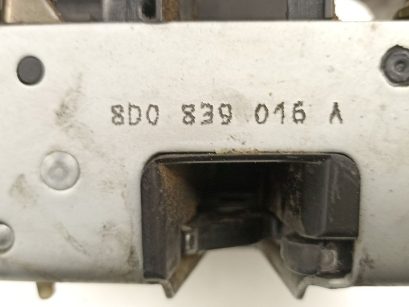 Recambio de cerradura puerta trasera derecha para audi a4 b5 (8d2) 1.9 tdi referencia OEM IAM 8D0839016A  