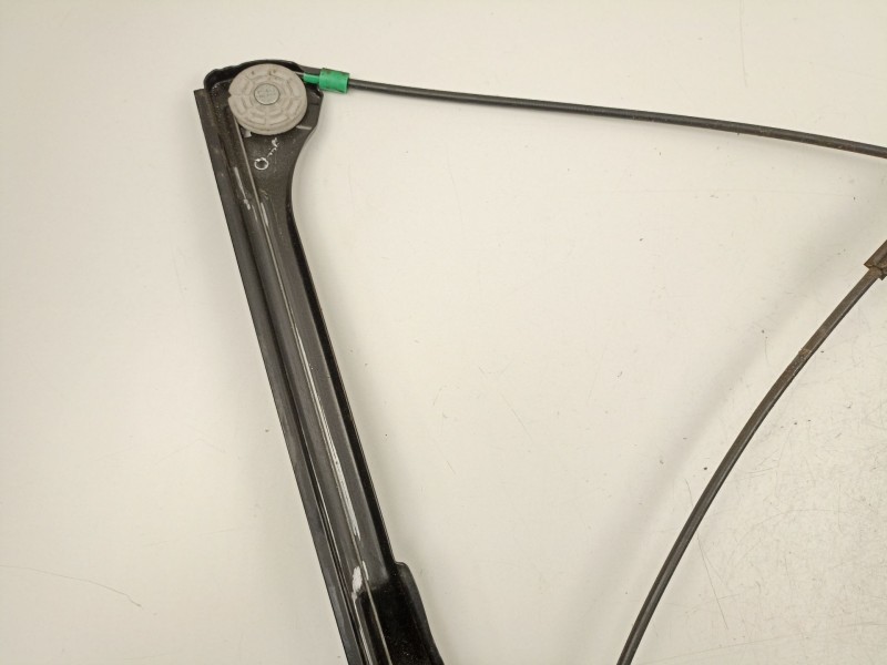 Recambio de elevalunas delantero derecho para audi a4 b5 (8d2) 1.9 tdi referencia OEM IAM 8D0837398D  