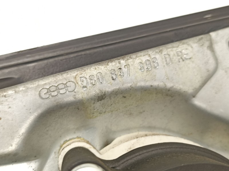 Recambio de elevalunas delantero derecho para audi a4 b5 (8d2) 1.9 tdi referencia OEM IAM 8D0837398D  