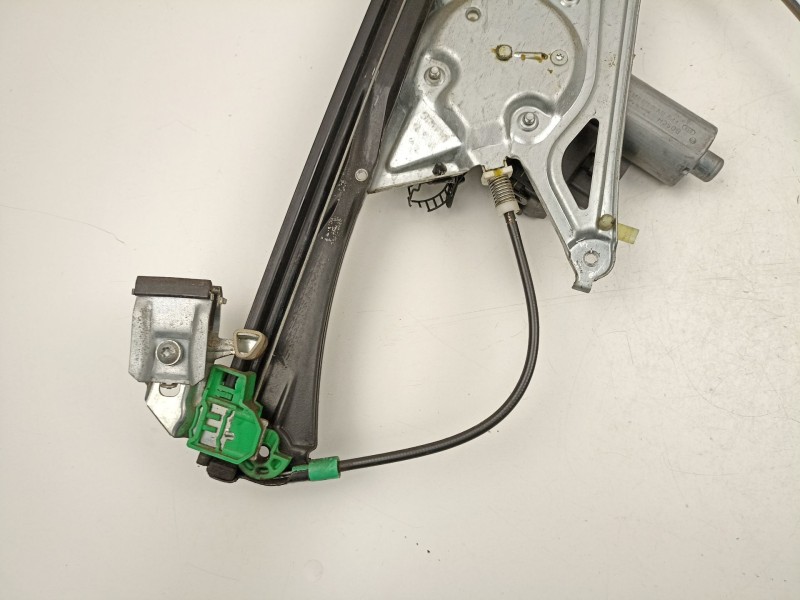 Recambio de elevalunas delantero izquierdo para audi a4 b5 (8d2) 1.9 tdi referencia OEM IAM 8D0837397D  