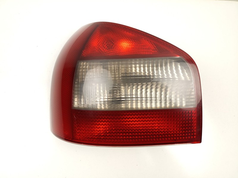 Recambio de piloto trasero izquierdo para audi a3 (8l1) 1.9 tdi referencia OEM IAM 8L0945095B  