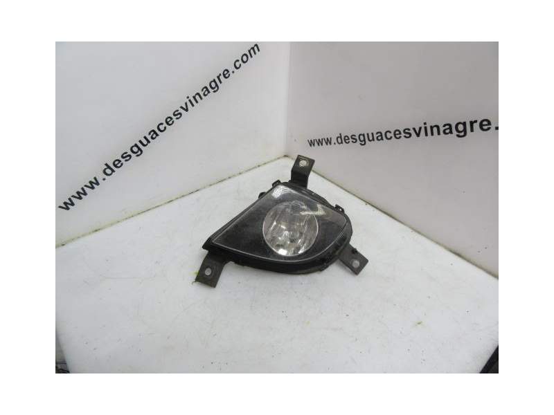 Recambio de antiniebla izquierdo para bmw 320 2.0 td e90 referencia OEM IAM   