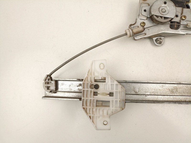 Recambio de elevalunas trasero izquierdo para hyundai accent 1.3 g referencia OEM IAM 8340325010  