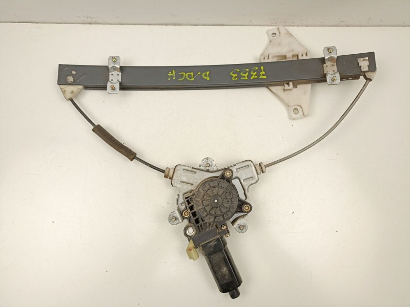 Recambio de elevalunas delantero derecho para hyundai accent 1.3 g referencia OEM IAM 8240425010  