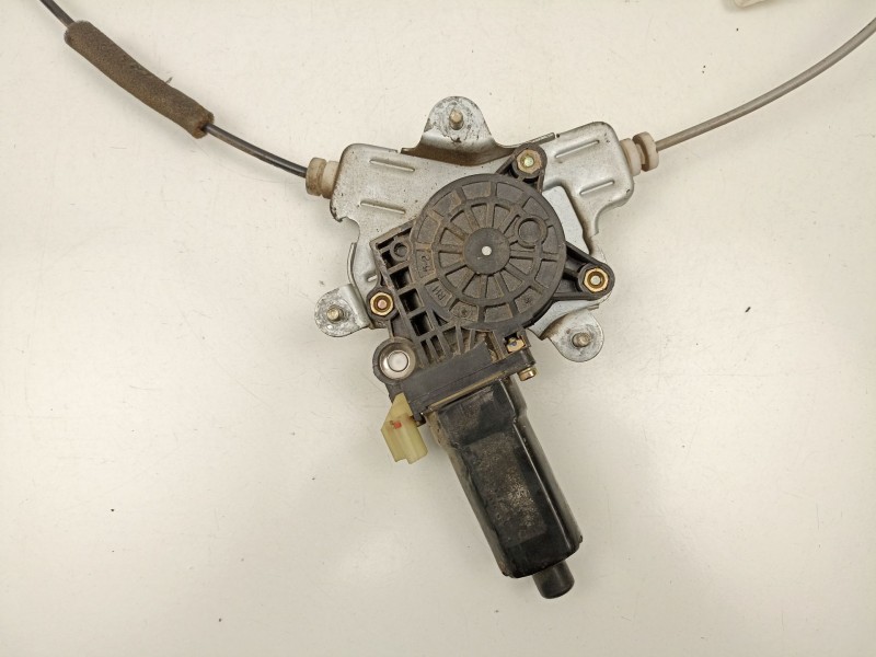 Recambio de elevalunas delantero derecho para hyundai accent 1.3 g referencia OEM IAM 8240425010  