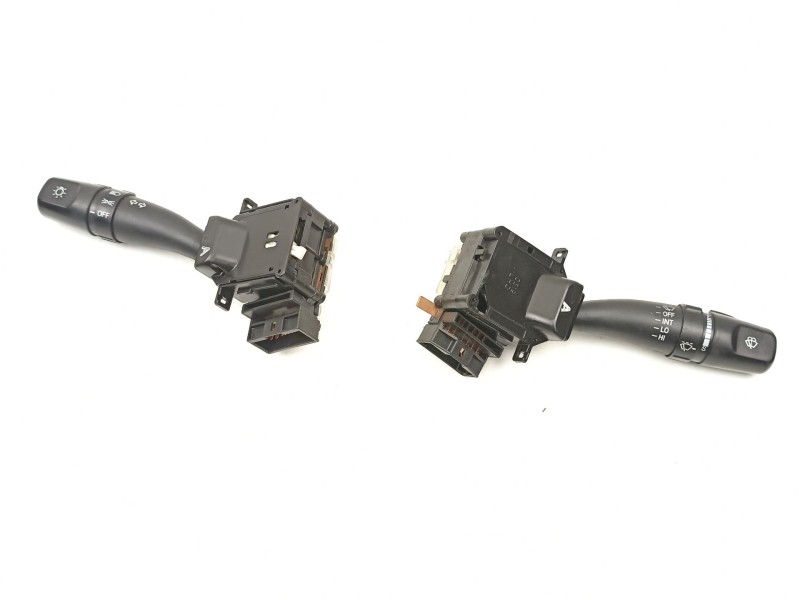 Recambio de mando luces y limpias para hyundai accent 1.3 g referencia OEM IAM 9342025110  9343025130