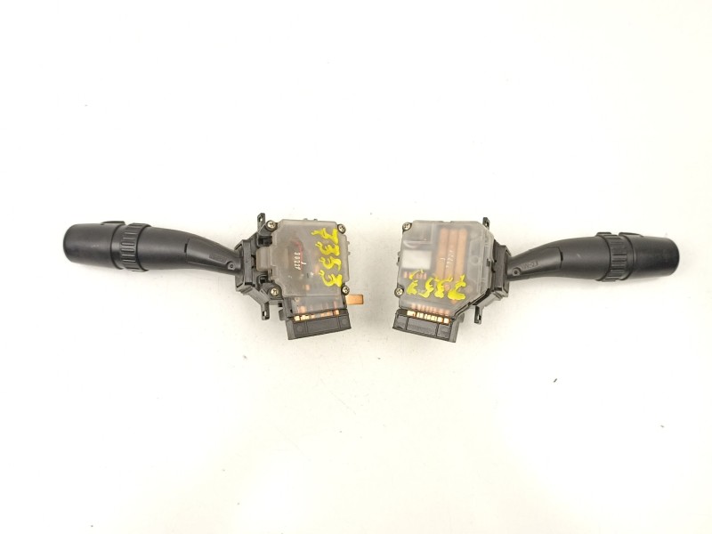 Recambio de mando luces y limpias para hyundai accent 1.3 g referencia OEM IAM 9342025110  9343025130