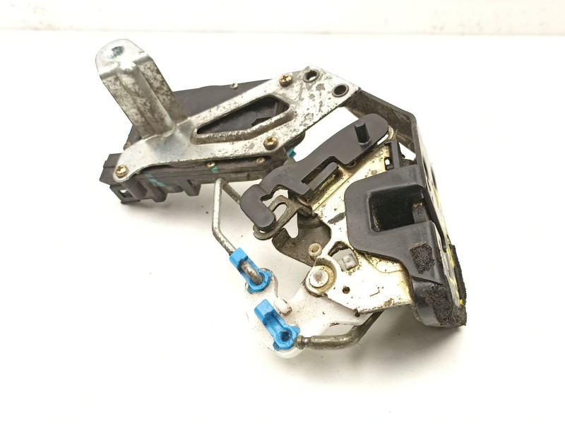 Recambio de cerradura puerta trasera izquierda para hyundai accent 1.5 td referencia OEM IAM 8141025030  