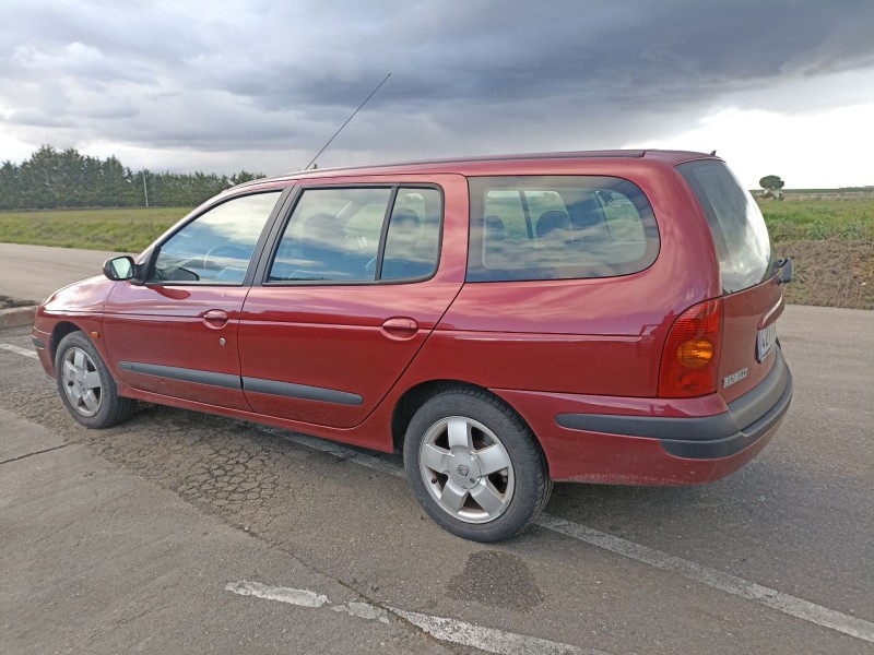 renault megane i grandtour (ka0/1_) del año 2002