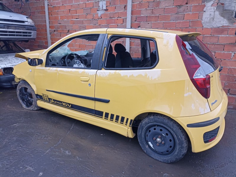 fiat punto (188_) del año 2003