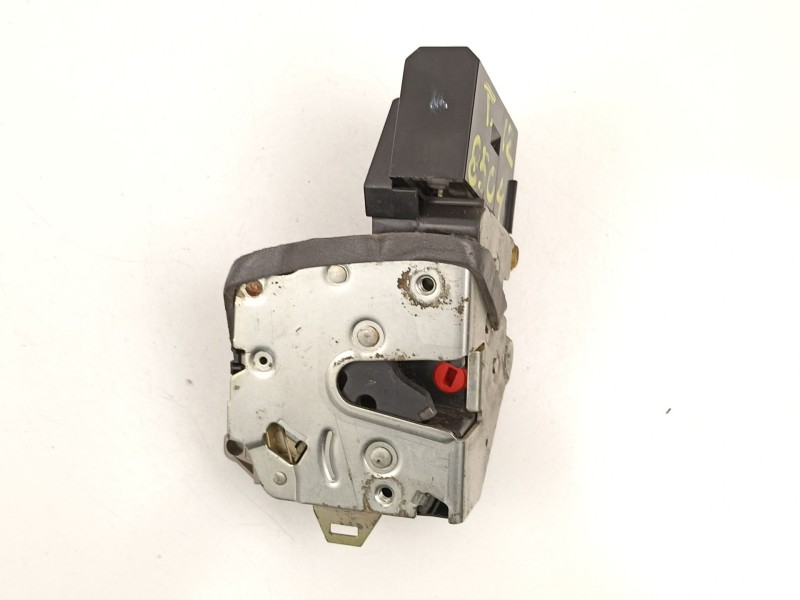 Recambio de cerradura puerta trasera izquierda para bmw 5 (e39) 525 tds referencia OEM IAM 51228125671  