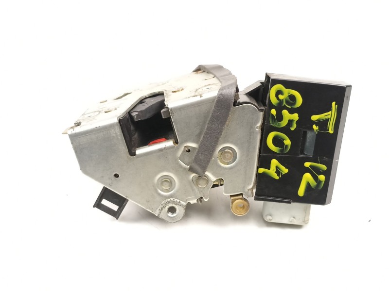 Recambio de cerradura puerta trasera izquierda para bmw 5 (e39) 525 tds referencia OEM IAM 51228125671  