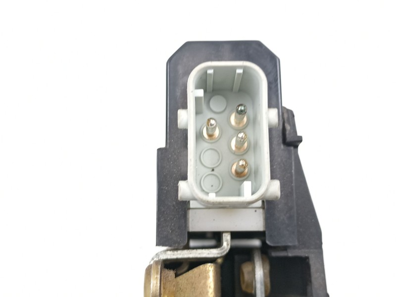 Recambio de cerradura puerta trasera izquierda para bmw 5 (e39) 525 tds referencia OEM IAM 51228125671  