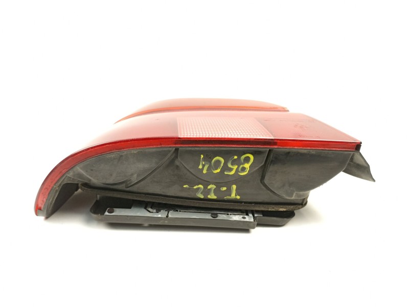 Recambio de piloto trasero izquierdo para bmw 5 (e39) 525 tds referencia OEM IAM 8358031  