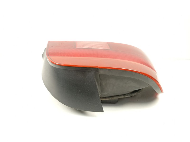 Recambio de piloto trasero izquierdo para bmw 5 (e39) 525 tds referencia OEM IAM 8358031  