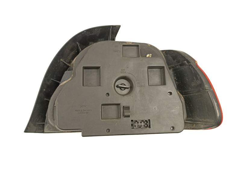 Recambio de piloto trasero izquierdo para bmw 5 (e39) 525 tds referencia OEM IAM 8358031  