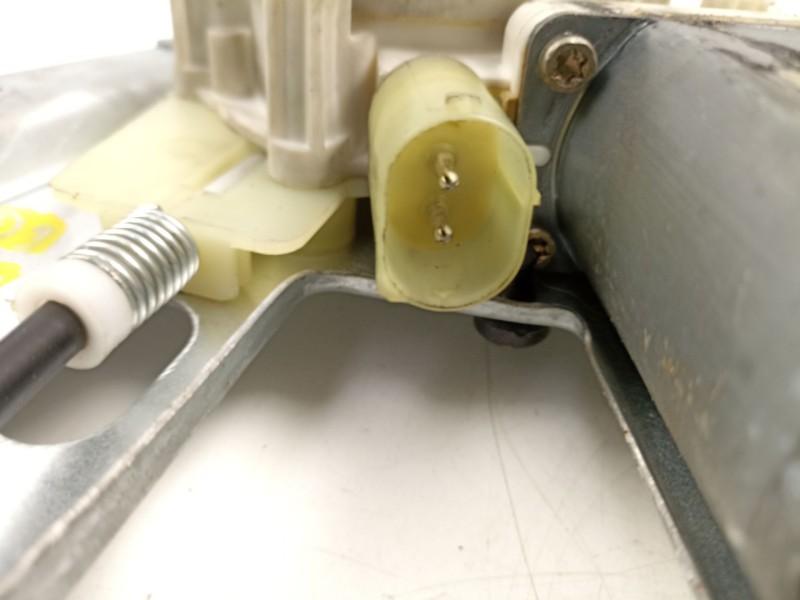 Recambio de elevalunas delantero izquierdo para bmw 5 (e39) 525 tds referencia OEM IAM 6762836051  