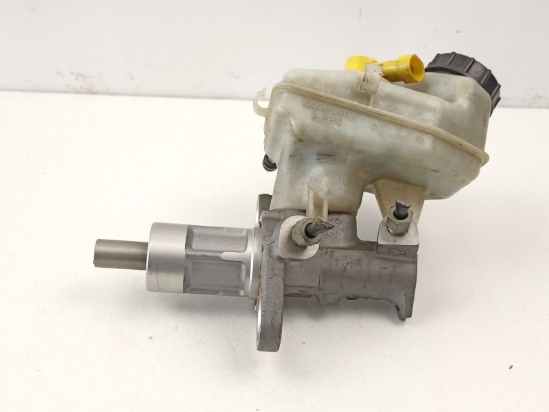 Recambio de bomba de freno para opel insignia a (g09) 2.0 cdti (68) referencia OEM IAM 13286445  