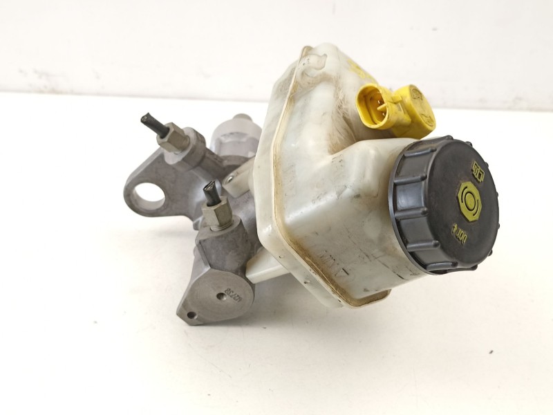 Recambio de bomba de freno para opel insignia a (g09) 2.0 cdti (68) referencia OEM IAM 13286445  