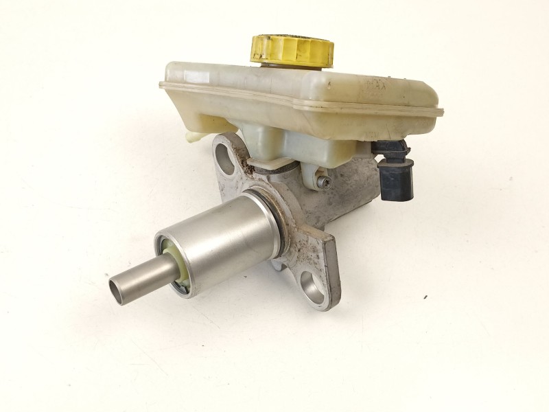 Recambio de bomba de freno para seat exeo st (3r5) 2.0 tdi referencia OEM IAM 8E0611021  