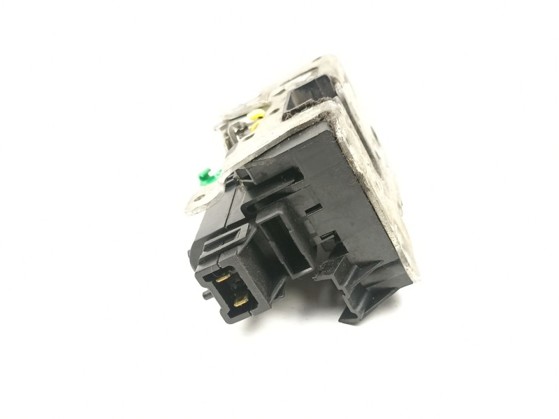 Recambio de cerradura puerta delantera derecha para renault master ii furgoneta (fd) 2.5 dci referencia OEM IAM 8200147150  