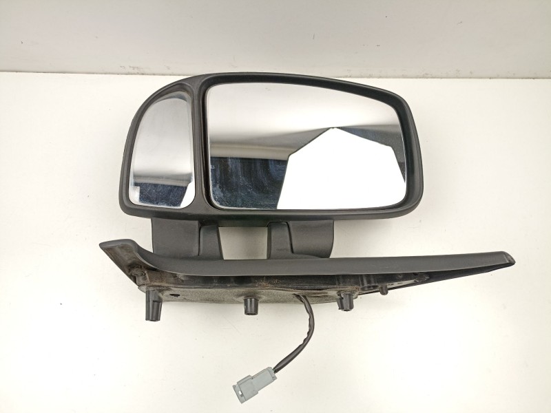 Recambio de retrovisor izquierdo para renault master ii furgoneta (fd) 2.5 dci referencia OEM IAM 7700352187  