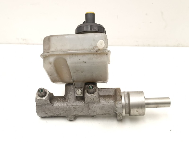 Recambio de bomba de freno para renault master ii furgoneta (fd) 2.5 dci referencia OEM IAM 7701208176  