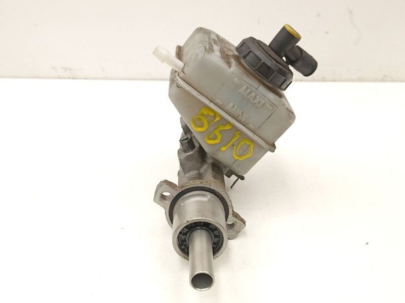 Recambio de bomba de freno para renault master ii furgoneta (fd) 2.5 dci referencia OEM IAM 7701208176  