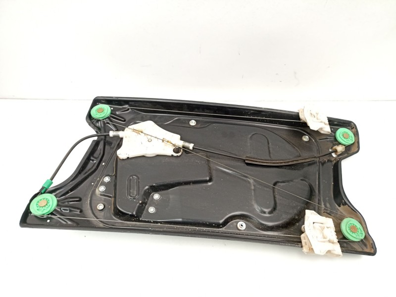 Recambio de elevalunas delantero derecho para land rover discovery iii (l319) 2.7 td 4x4 referencia OEM IAM CUH500100  