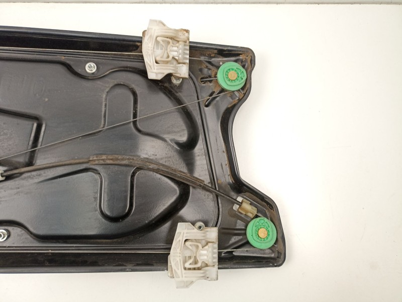 Recambio de elevalunas delantero izquierdo para land rover discovery iii (l319) 2.7 td 4x4 referencia OEM IAM CUH500110  