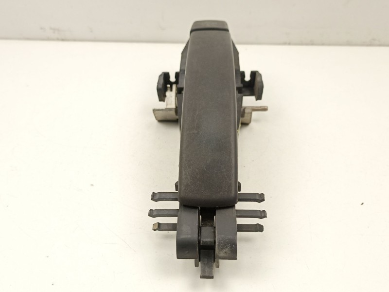 Recambio de manilla trasera izquierda para land rover discovery iii (l319) 2.7 td 4x4 referencia OEM IAM FPH500194  