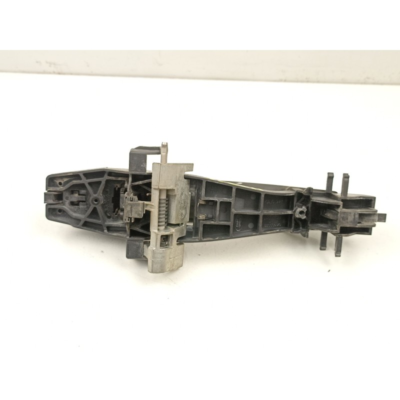 Recambio de manilla trasera derecha para land rover discovery iii (l319) 2.7 td 4x4 referencia OEM IAM FPH500184  