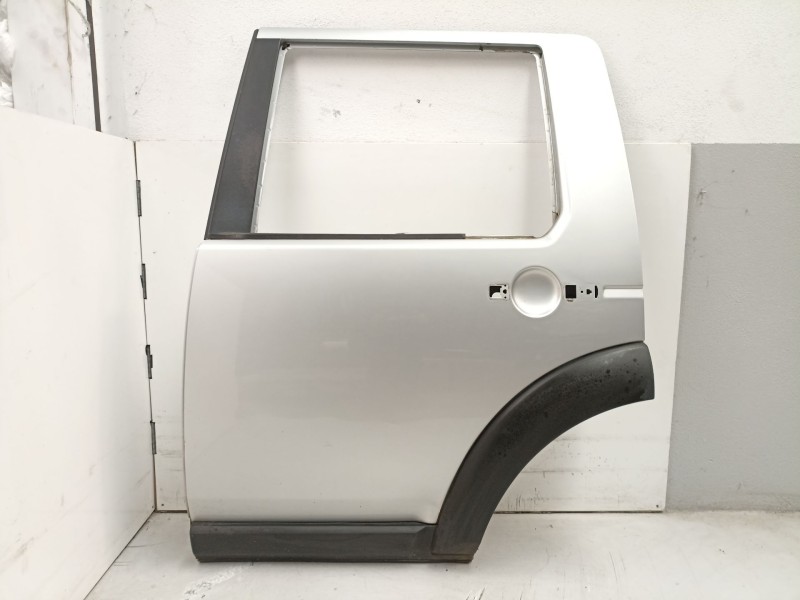 Recambio de puerta trasera izquierda para land rover discovery iii (l319) 2.7 td 4x4 referencia OEM IAM BFA780110  
