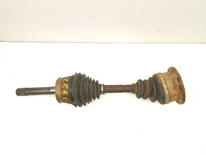 Recambio de transmision delantera izquierda para nissan terrano ii (r20) 2.7 tdi 4wd referencia OEM IAM 391000F000  