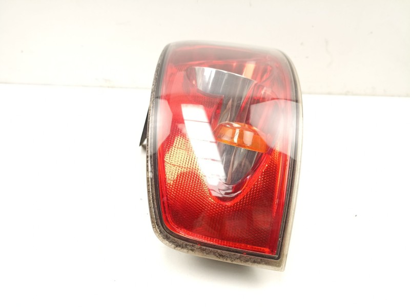 Recambio de piloto trasero izquierdo para seat ibiza iii (6l1) 1.2 referencia OEM IAM 6L6945095A  6L6945111