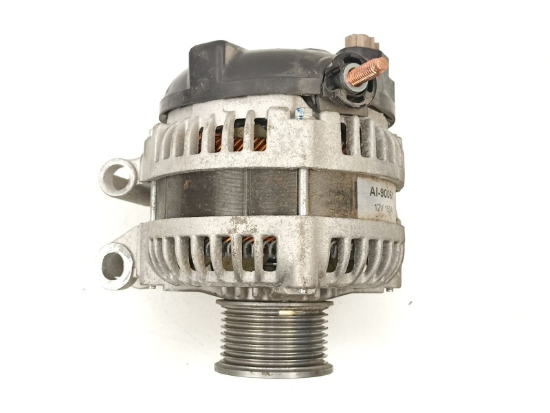 Recambio de alternador para land rover discovery iii (l319) 2.7 td 4x4 referencia OEM IAM YLE500200  