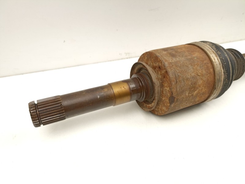 Recambio de transmision trasera izquierda para land rover discovery iii (l319) 2.7 td 4x4 referencia OEM IAM TOB500270  