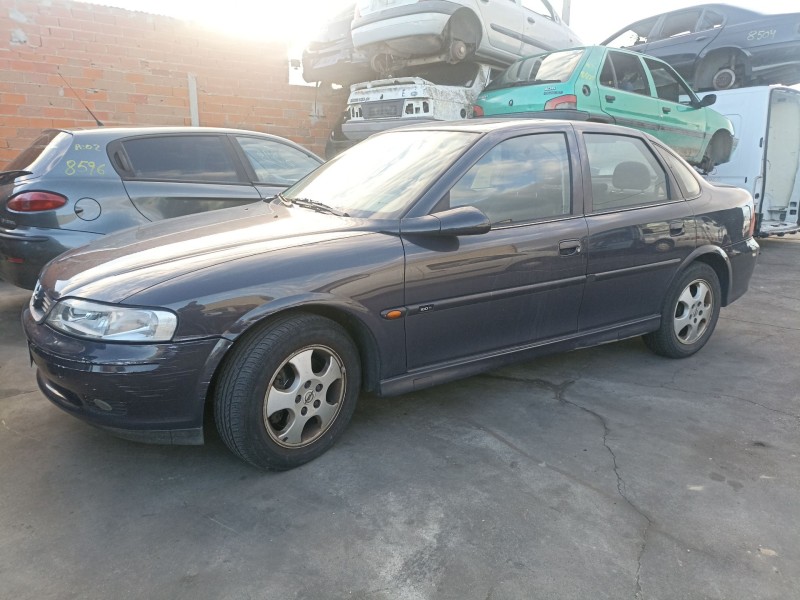 opel vectra b (j96) del año 1999