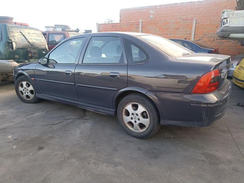 opel vectra b (j96) del año 1999