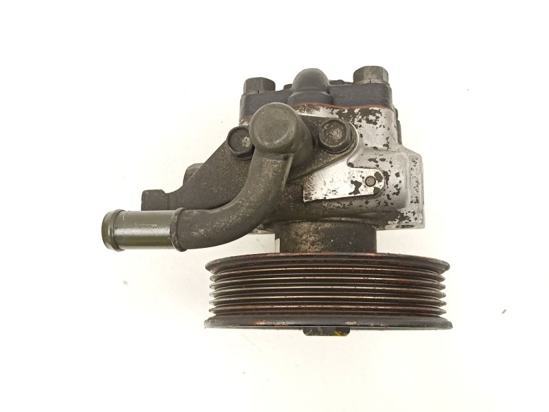 Recambio de bomba direccion para hyundai accent 1.5 crdi referencia OEM IAM 5711025300  