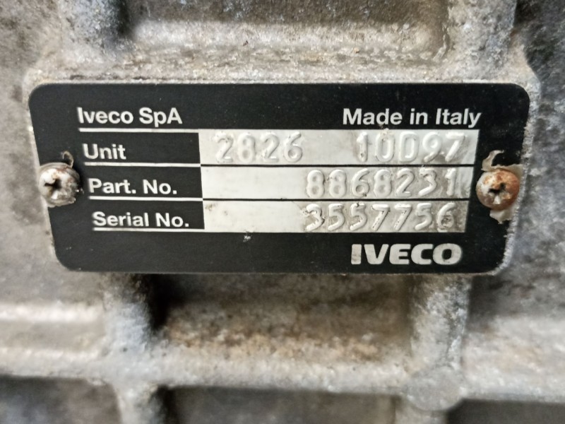 Recambio de caja cambios 5v turbo diesel para iveco daily referencia OEM IAM 8868231  